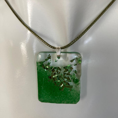 Square shaped resin necklace