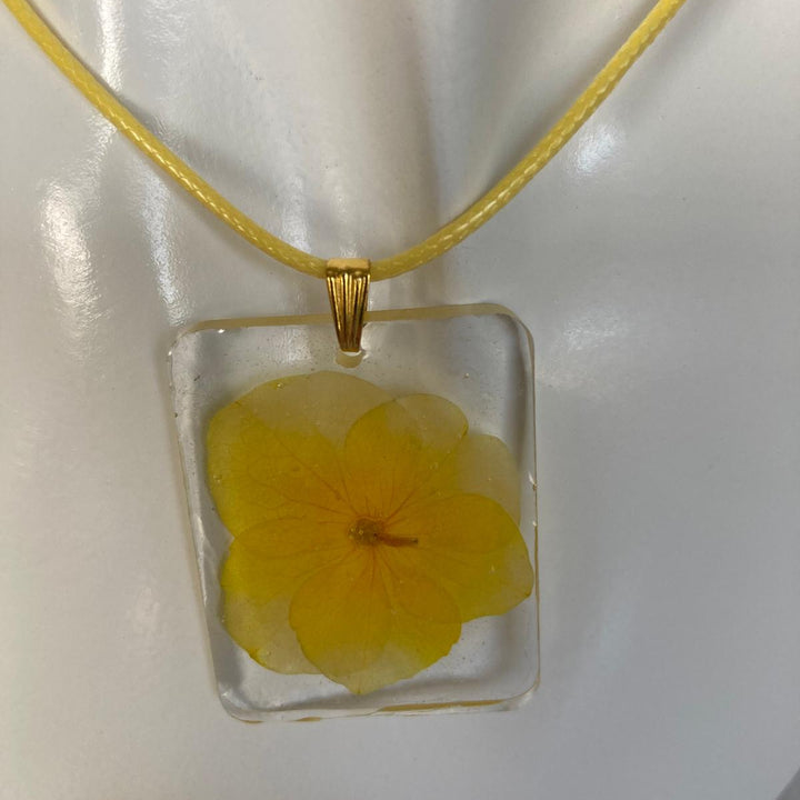 Square shaped resin necklace